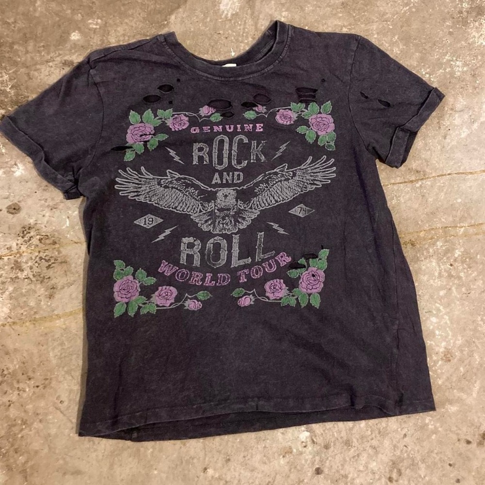 Vibe Black and Purple Short Sleeve Tee with Rock Graphic
